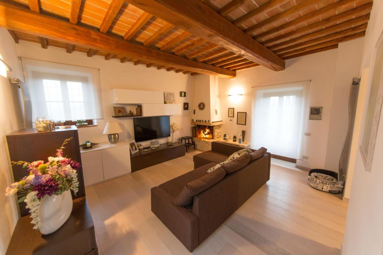 Villore - Home Sweet Home Tuscany ปอจจิบองซี ภายนอก รูปภาพ
